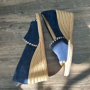 Jack Rogers beautiful navy wedges